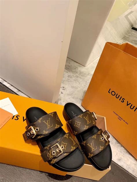 louis vuitton schmuck outlet|Louis Vuitton slip on sandals.